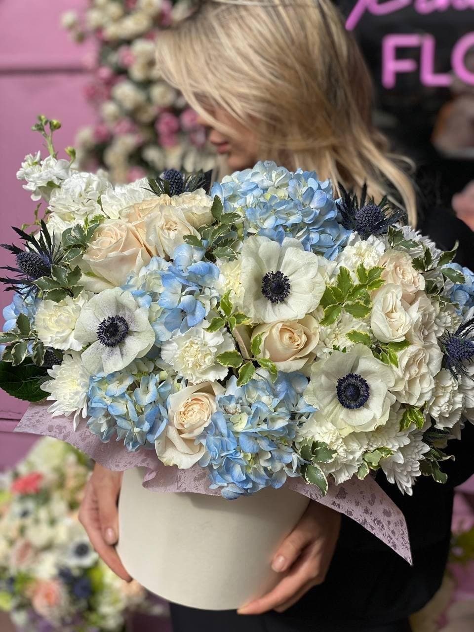 Loli - Los Angeles Florist - Pink Clover