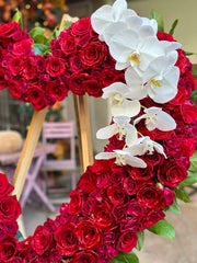 Heart stand Red - Los Angeles Florist - Pink Clover