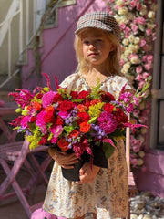 Oliveira - Los Angeles Florist - Pink Clover